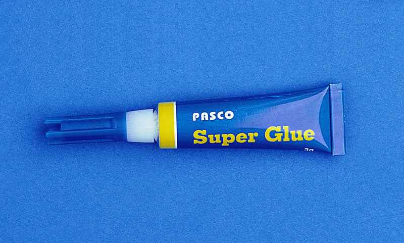 Super lijm, Pasco