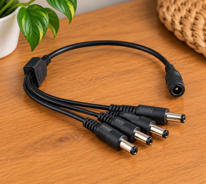 Y-adapterkabel, 4 pluggen