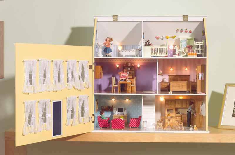 Amber House, ongeschilderd