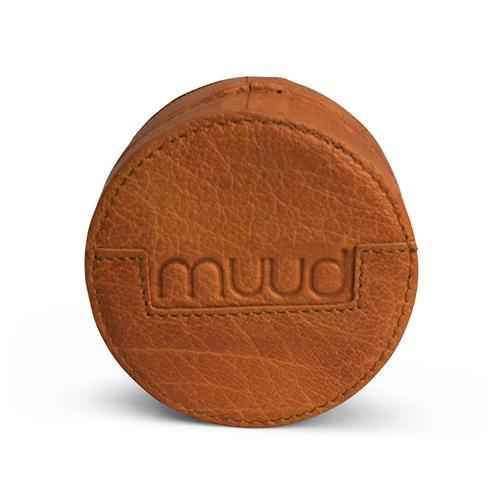 MUUD Emeli.leren ronde kubus voor naalden, Whiskey