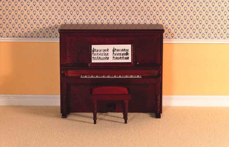 Victoriaanse piano met krukje