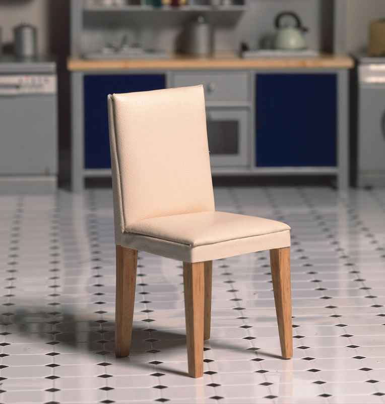 Creme moderne eetkamerstoel