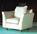Klasieke witte fauteuil