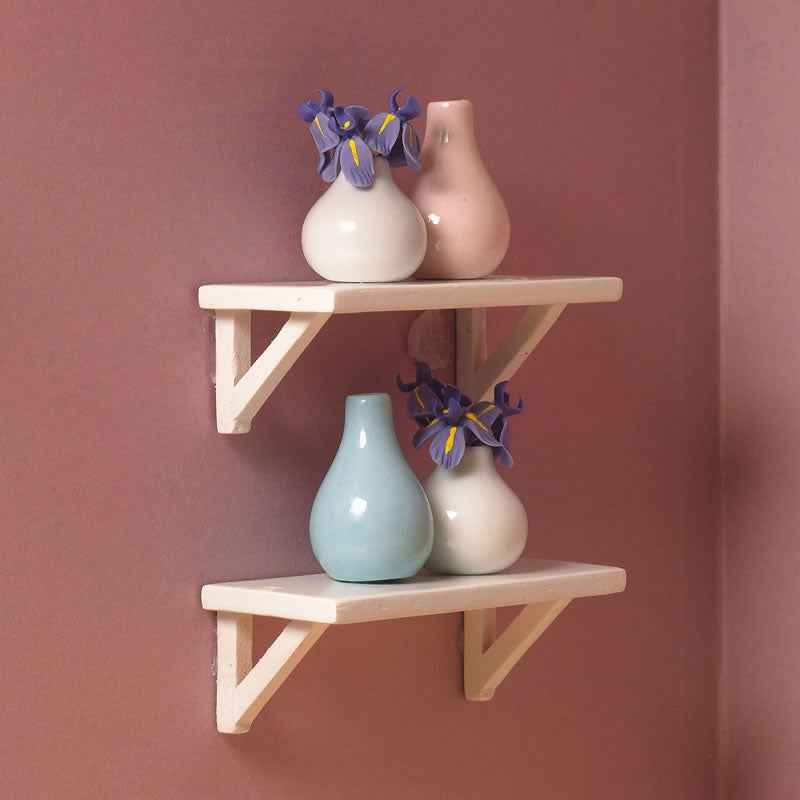 Kleine wiite wandplankjes, 2 stuks