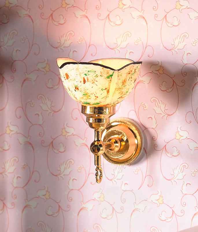 wandlamp met geschilderd glas