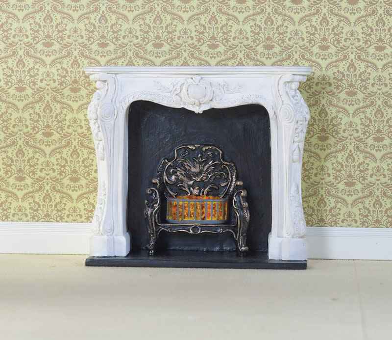 Witte Rococo-stijl haard