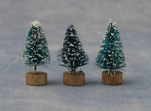 2 Kerstbomen met sneeuw