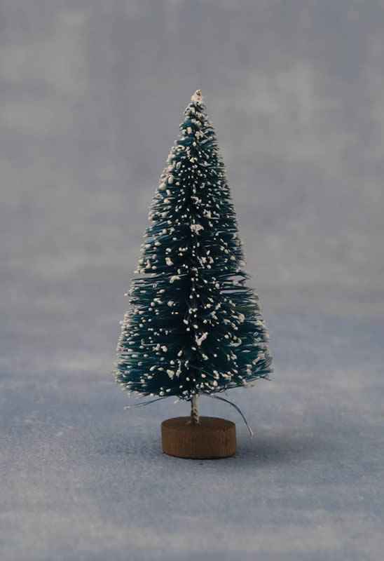 Kerstboom met sneeuw, 8cm