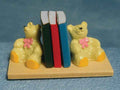 Boekensteun met boeken