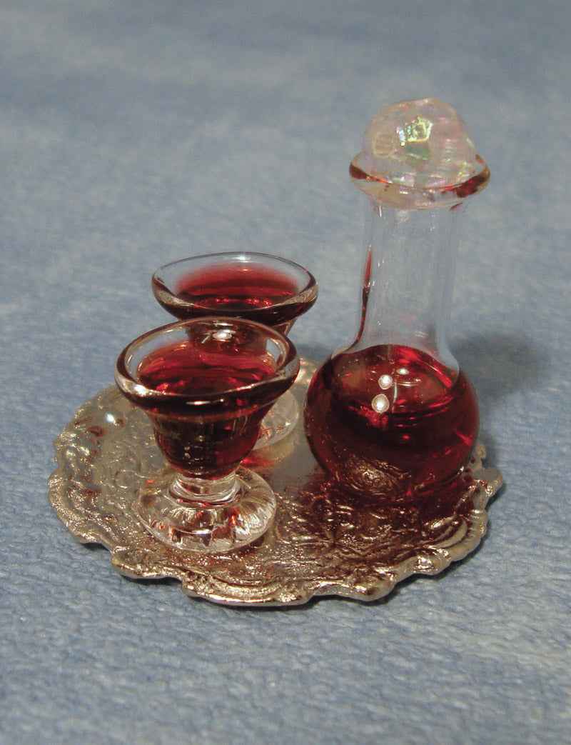 Dienblad met gevuld glaswerk