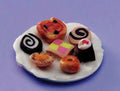 Gebakjes op bord