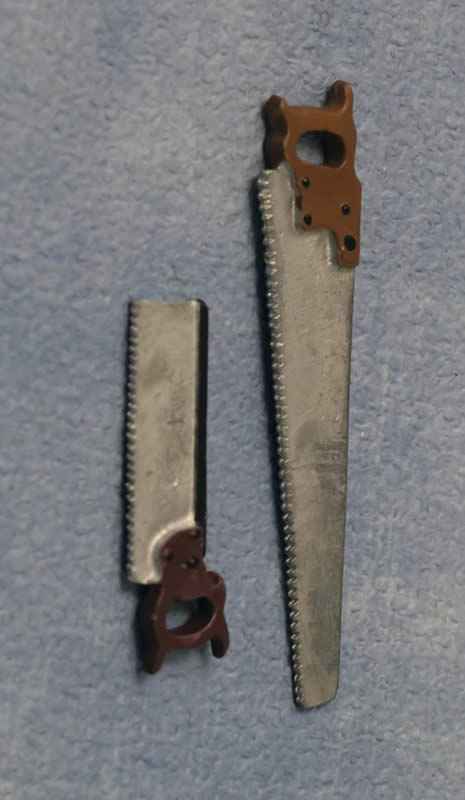 Zagen, 2 stuks
