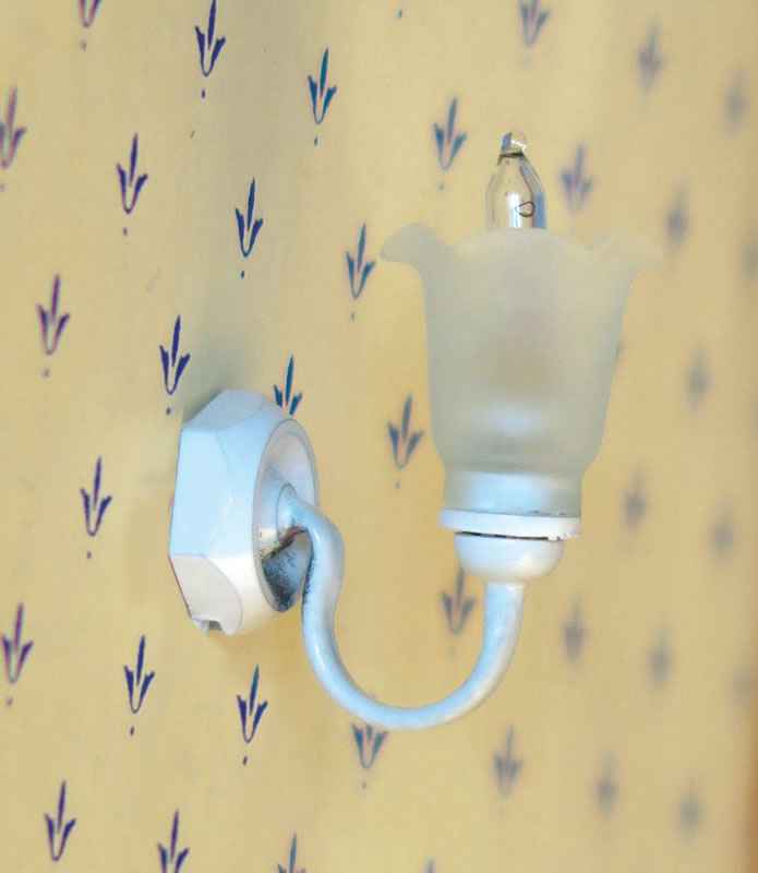 Witte tulp wandlamp