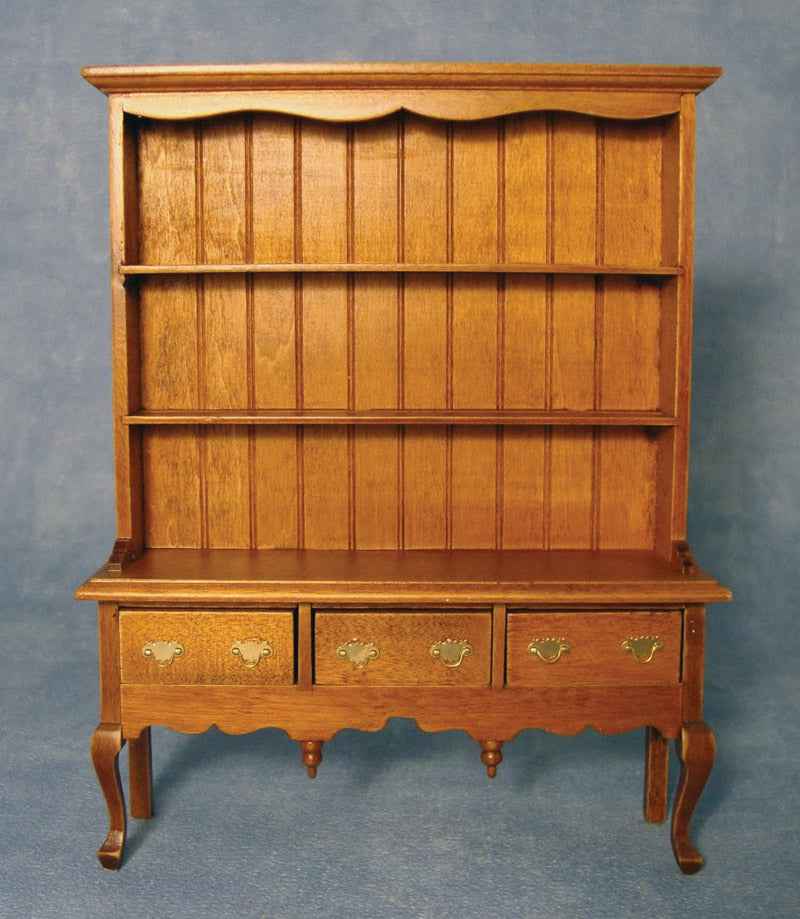 Eiken Queen Anne commode