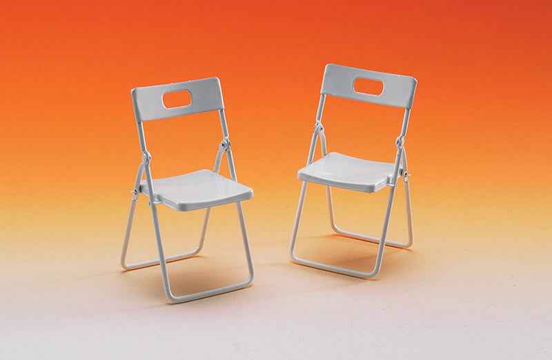 witte klapstoeltjes, 2 stuks