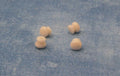 Smalle witte keramische knopjes, 4 stuks