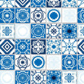 blauwe mediterraanse tegels met relief