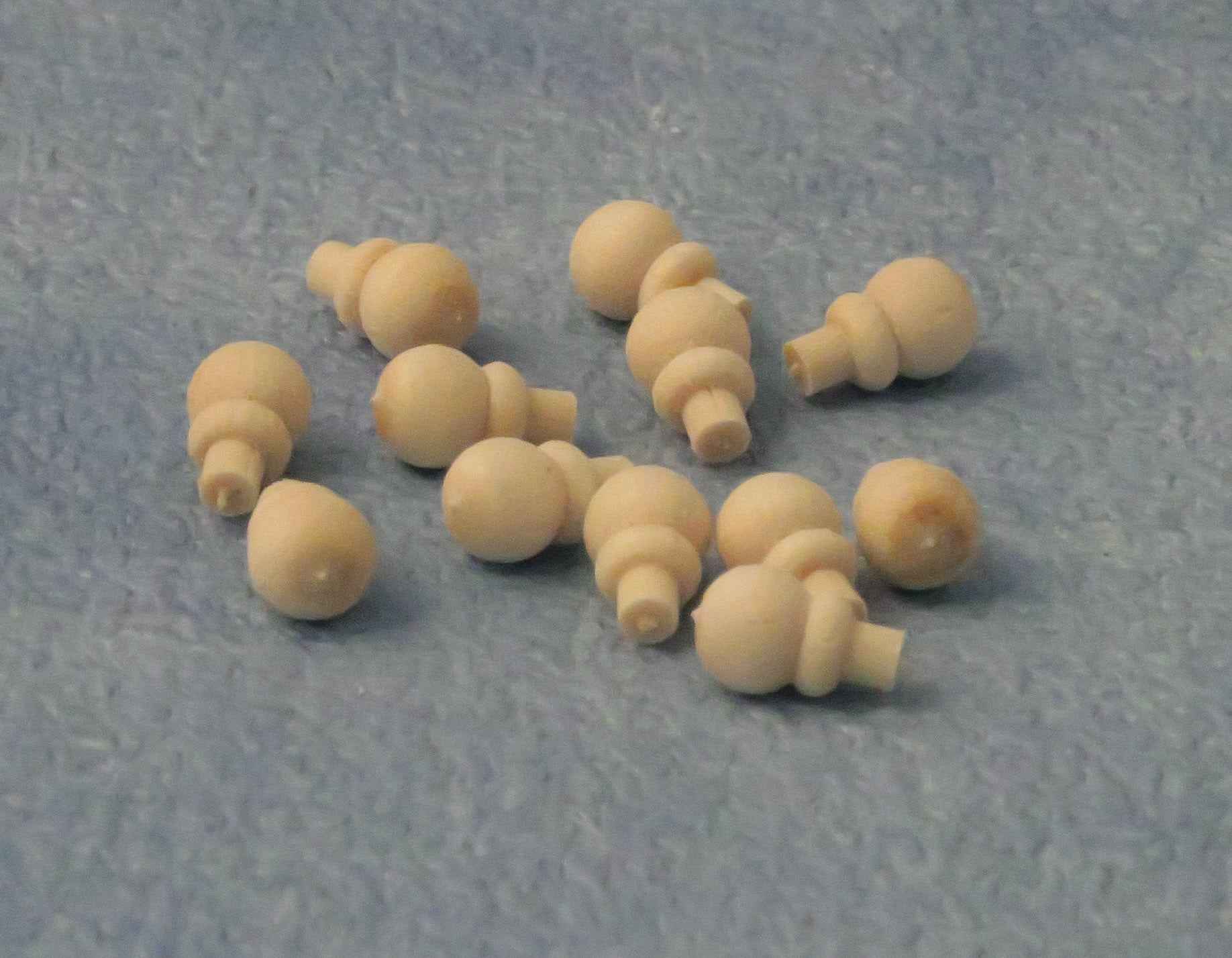 Houten knopjes, 12 stuks