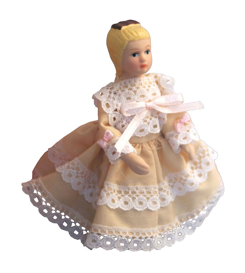 Traditioneel meisje - Hobbyboutique Monique