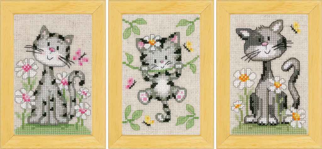 Telpakket minatuur poezen met bloemen, set van 3