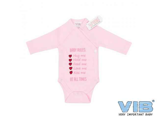 Overslag Romper 'BABY RULES: Hug me, Hold me, Feed me, Love me, Kiss me, AT ALL TIMES' Roze