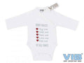 Overslag Romper 'BABY RULES: Hug me, Hold me, Feed me, Love me, Kiss me, AT ALL TIMES' Wit Grijs