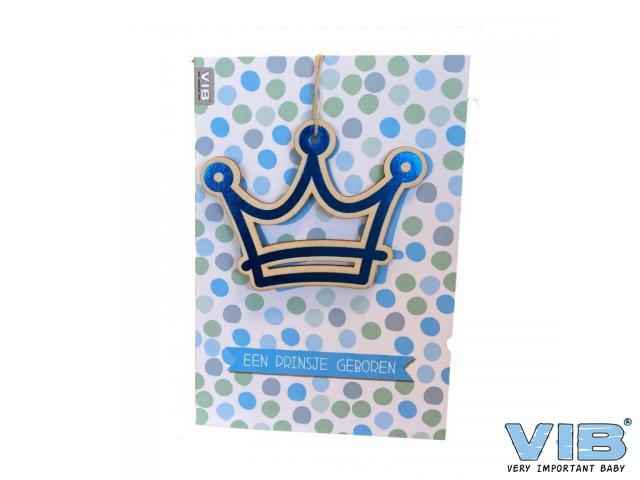 Wenskaart met houten hanger kroontje  'Een prinsje geboren' blauw