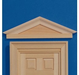 bovenstuk driehoek voor een deur                                             